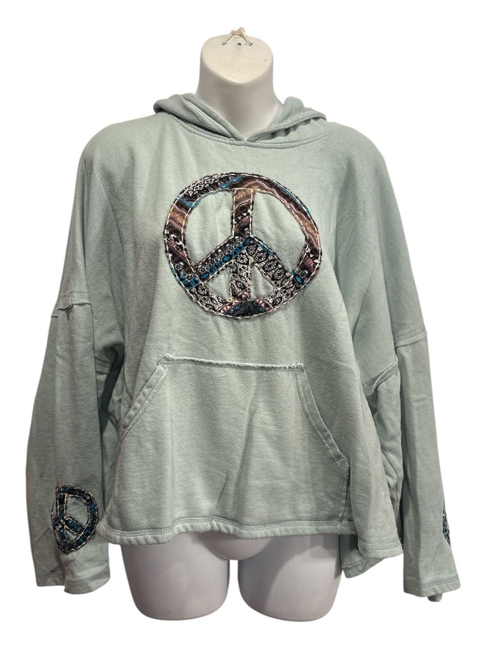 Yak N Yeti Mint Peace Emblem Hooded Pullover Sweatshirt size L/XL